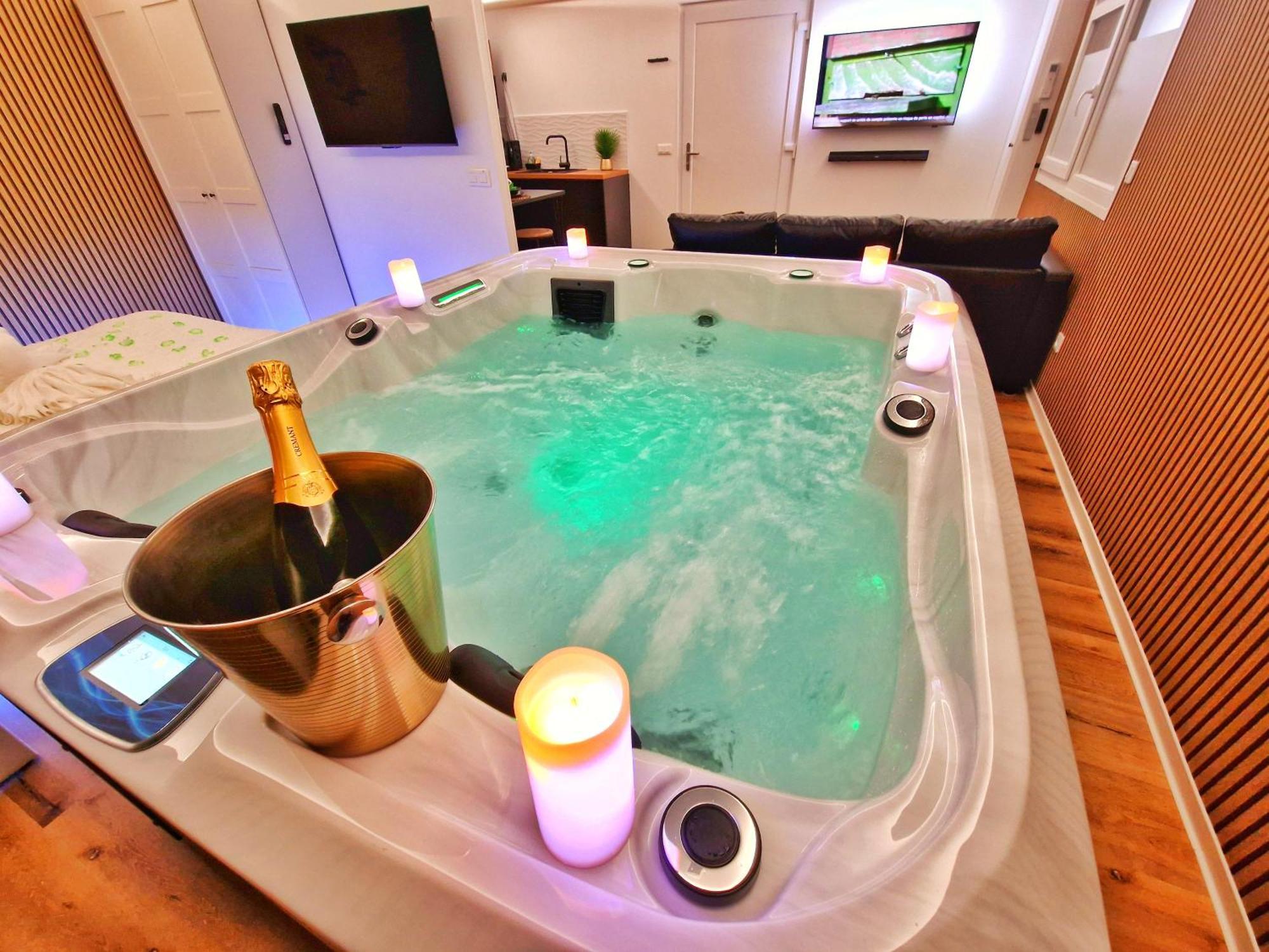 Relax Spa-4 Pers-Jacuzzi-Parking-Jardin-Clim-Colmar Muntzenheim ภายนอก รูปภาพ