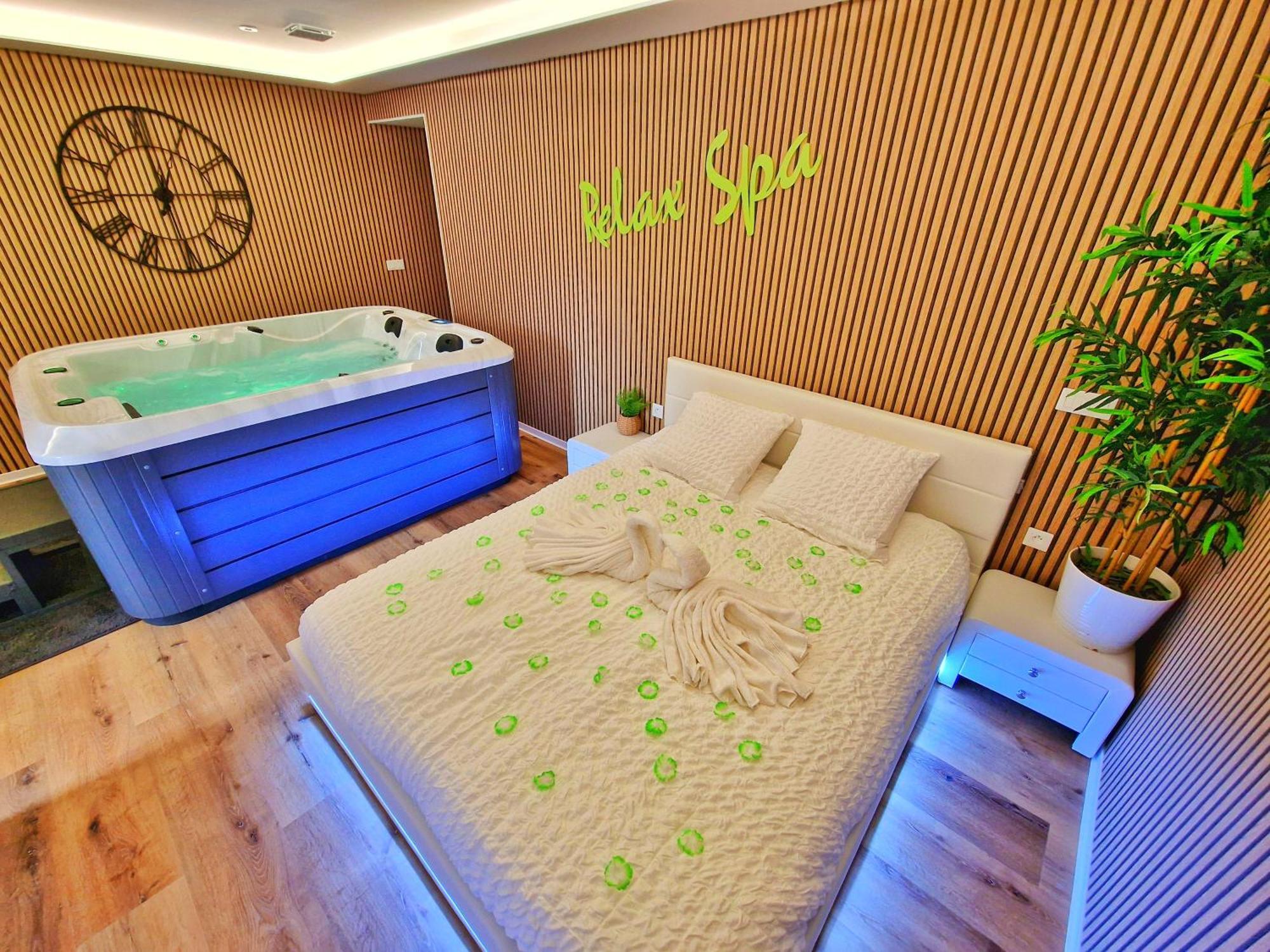 Relax Spa-4 Pers-Jacuzzi-Parking-Jardin-Clim-Colmar Muntzenheim ภายนอก รูปภาพ