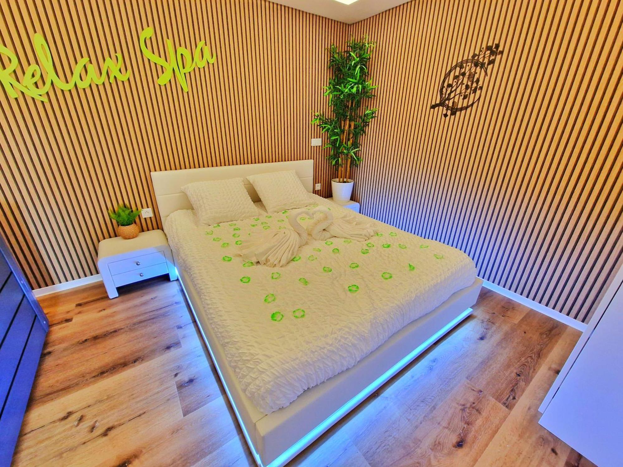 Relax Spa-4 Pers-Jacuzzi-Parking-Jardin-Clim-Colmar Muntzenheim ภายนอก รูปภาพ